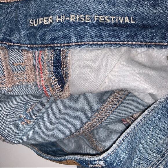 American Eagle Festival Rainbow Stripes shorts size 2 - Picture 12 of 13